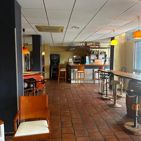 L'aquitaine - Cahors Sud 2*