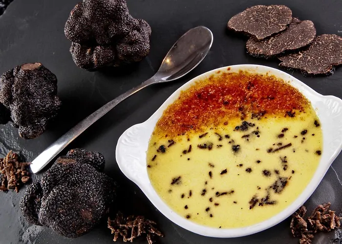 Logis Domaine Des Trois Pins - Anciennement L'aquitaine 2* L'Hospitalet (Lot)